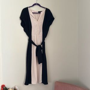 Color Blocked Midi Dress